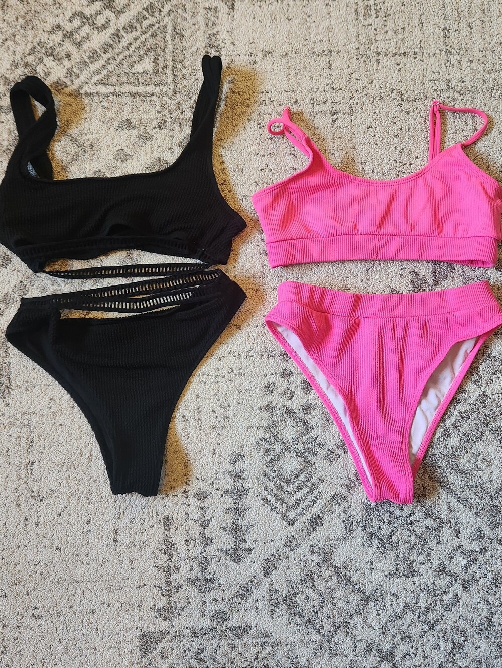 Two-Piece Ribbed Bikini Set in Black & Hot Pink